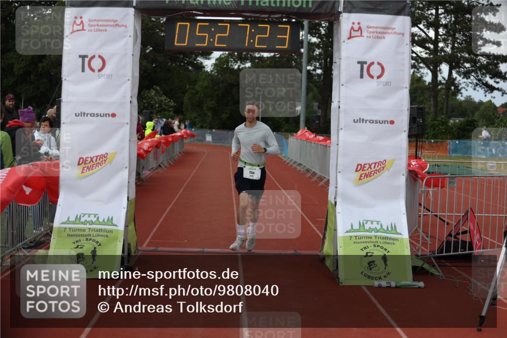 14.06.2026 - 7 Türme Triathlon Andreas Tolksdorf http://msf.ph/oto/9808040 14.06.2026 16:27:21 Ziel 1225 meine-sportfotos.de