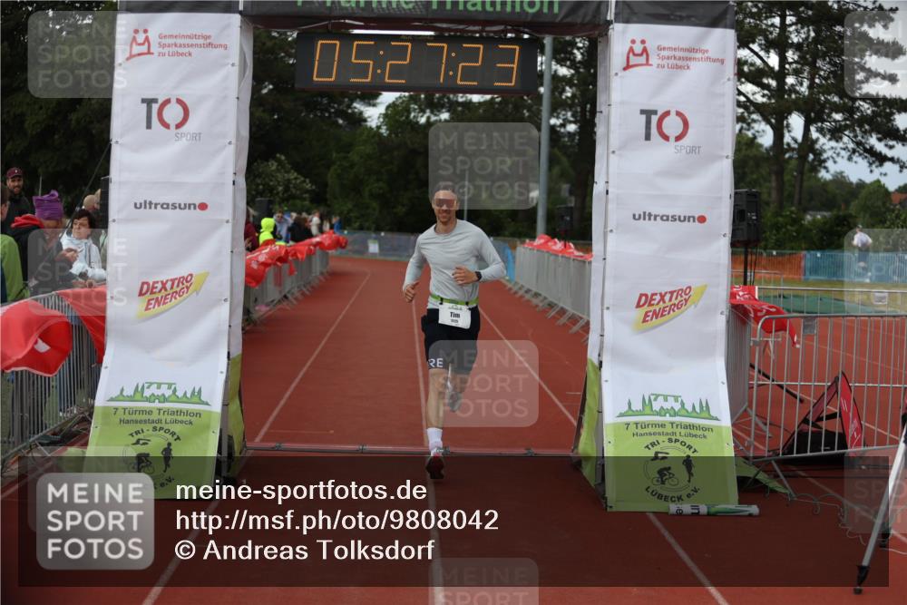 14.06.2026 - 7 Türme Triathlon Andreas Tolksdorf http://msf.ph/oto/9808042 14.06.2026 16:27:21 Ziel 1225 meine-sportfotos.de