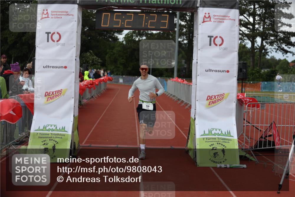 14.06.2026 - 7 Türme Triathlon Andreas Tolksdorf http://msf.ph/oto/9808043 14.06.2026 16:27:22 Ziel 1225 meine-sportfotos.de