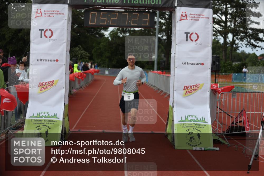 14.06.2026 - 7 Türme Triathlon Andreas Tolksdorf http://msf.ph/oto/9808045 14.06.2026 16:27:22 Ziel 1225 meine-sportfotos.de