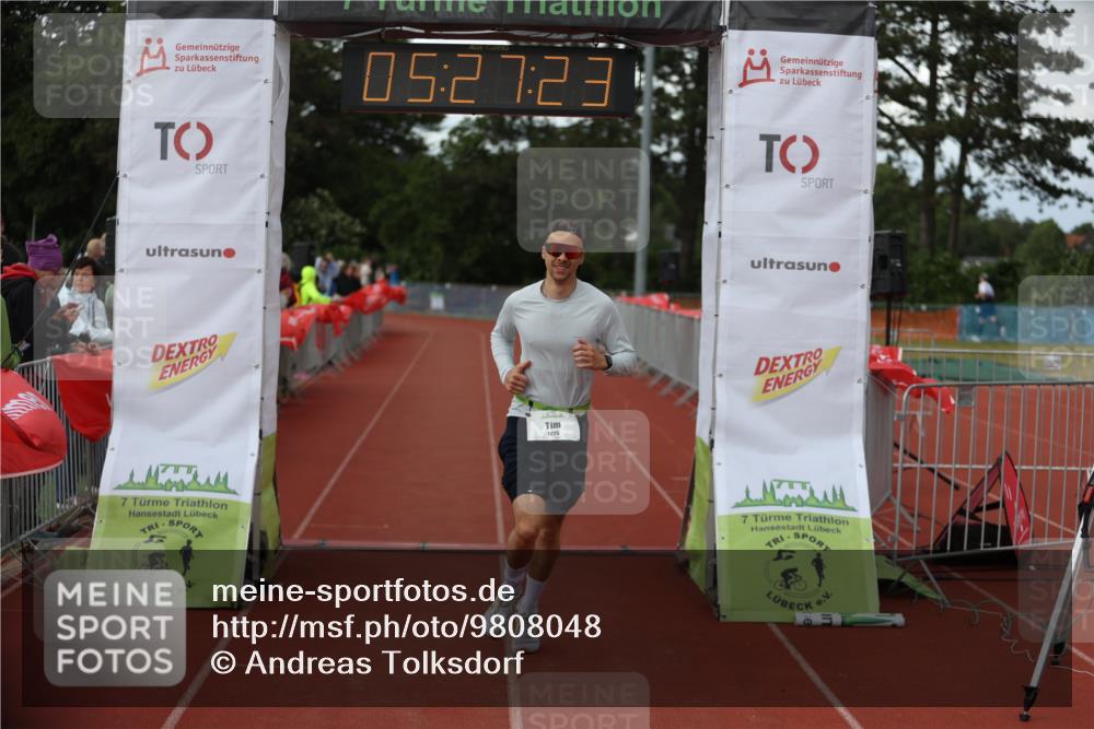 14.06.2026 - 7 Türme Triathlon Andreas Tolksdorf http://msf.ph/oto/9808048 14.06.2026 16:27:22 Ziel 1225 meine-sportfotos.de