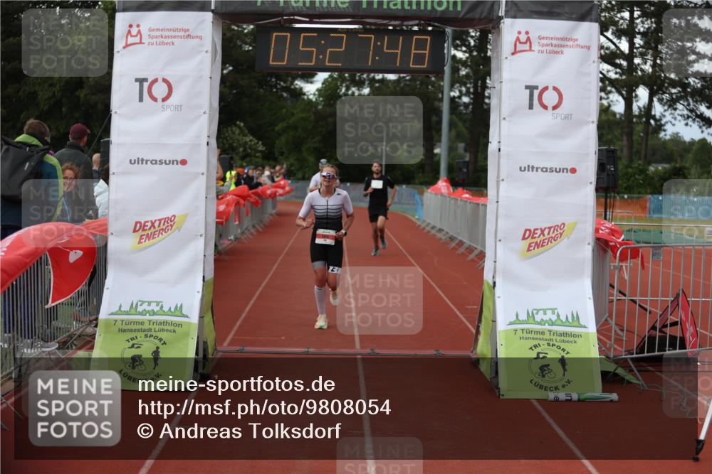 14.06.2026 - 7 Türme Triathlon Andreas Tolksdorf http://msf.ph/oto/9808054 14.06.2026 16:27:47 Ziel 670, 739, 1250 meine-sportfotos.de