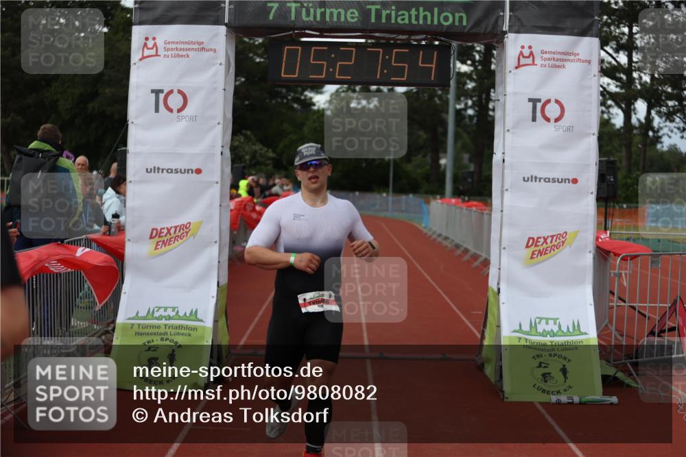 14.06.2026 - 7 Türme Triathlon Andreas Tolksdorf http://msf.ph/oto/9808082 14.06.2026 16:27:53 Ziel 670, 739, 1250 meine-sportfotos.de