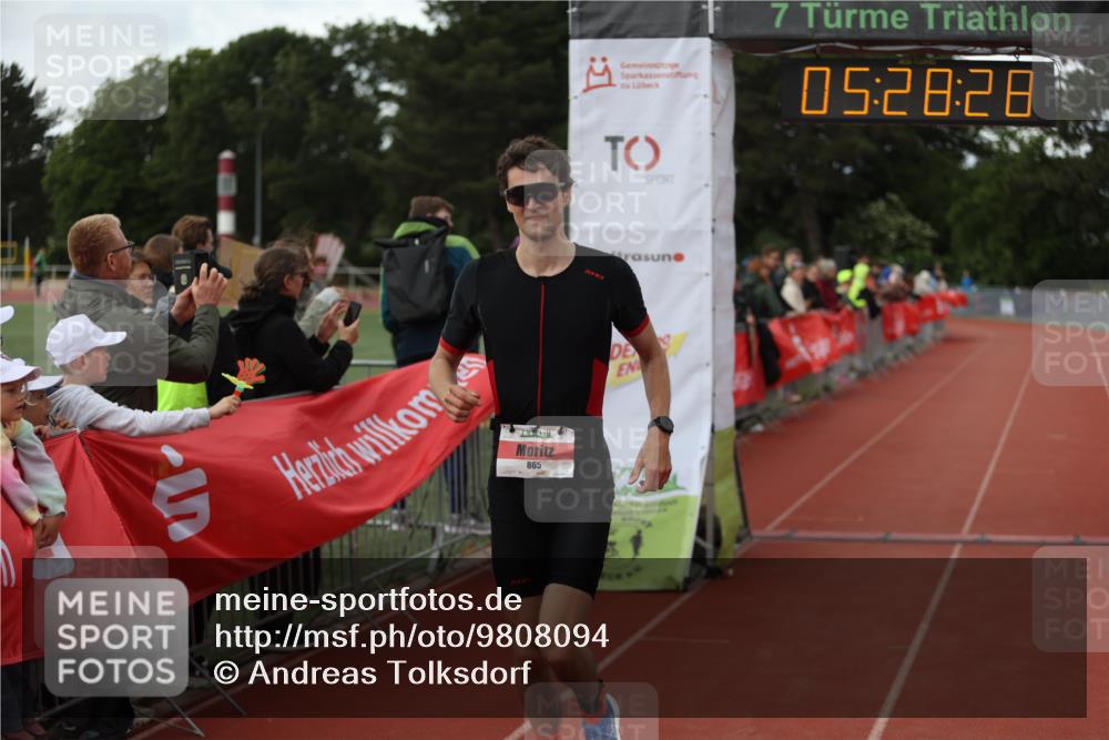 14.06.2026 - 7 Türme Triathlon Andreas Tolksdorf http://msf.ph/oto/9808094 14.06.2026 16:28:26 Ziel 865 meine-sportfotos.de
