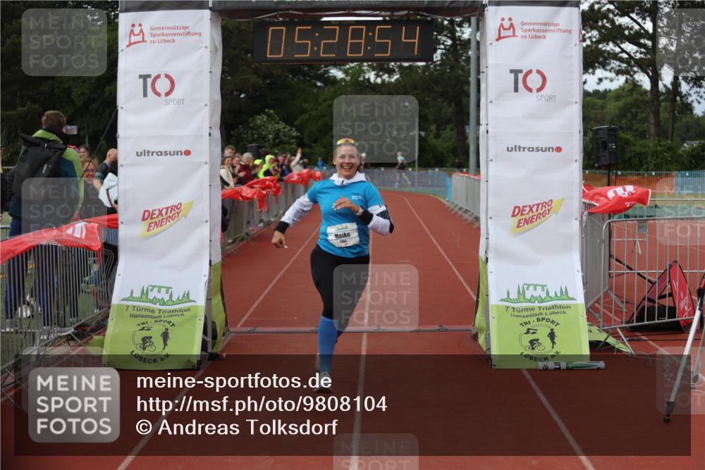 14.06.2026 - 7 Türme Triathlon Andreas Tolksdorf http://msf.ph/oto/9808104 14.06.2026 16:28:53 Ziel 1194 meine-sportfotos.de