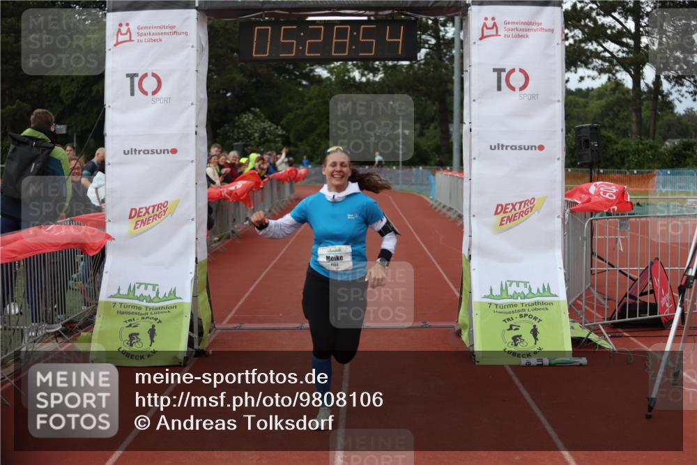 14.06.2026 - 7 Türme Triathlon Andreas Tolksdorf http://msf.ph/oto/9808106 14.06.2026 16:28:53 Ziel 1194 meine-sportfotos.de