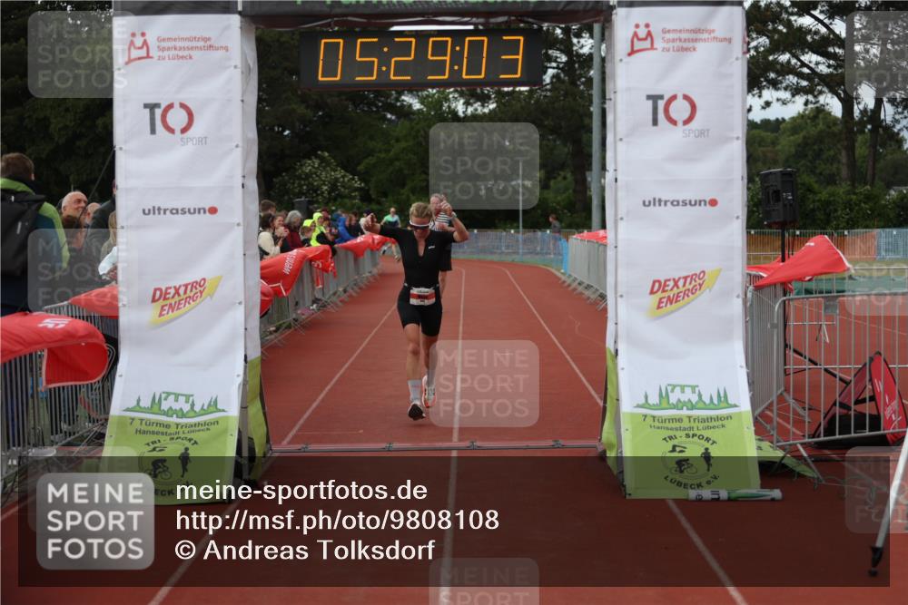 14.06.2026 - 7 Türme Triathlon Andreas Tolksdorf http://msf.ph/oto/9808108 14.06.2026 16:29:02 Ziel 645, 1458 meine-sportfotos.de