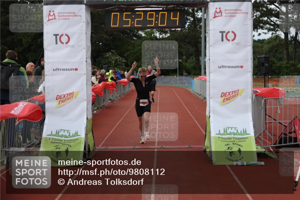14.06.2026 - 7 Türme Triathlon Andreas Tolksdorf http://msf.ph/oto/9808112 14.06.2026 16:29:03 Ziel 645, 1458 meine-sportfotos.de