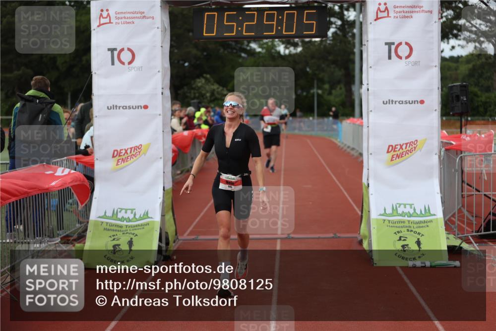 14.06.2026 - 7 Türme Triathlon Andreas Tolksdorf http://msf.ph/oto/9808125 14.06.2026 16:29:04 Ziel 645, 1458 meine-sportfotos.de