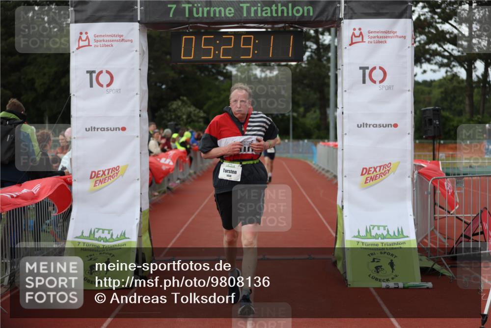 14.06.2026 - 7 Türme Triathlon Andreas Tolksdorf http://msf.ph/oto/9808136 14.06.2026 16:29:10 Ziel 645, 1155, 1281, 1458 meine-sportfotos.de