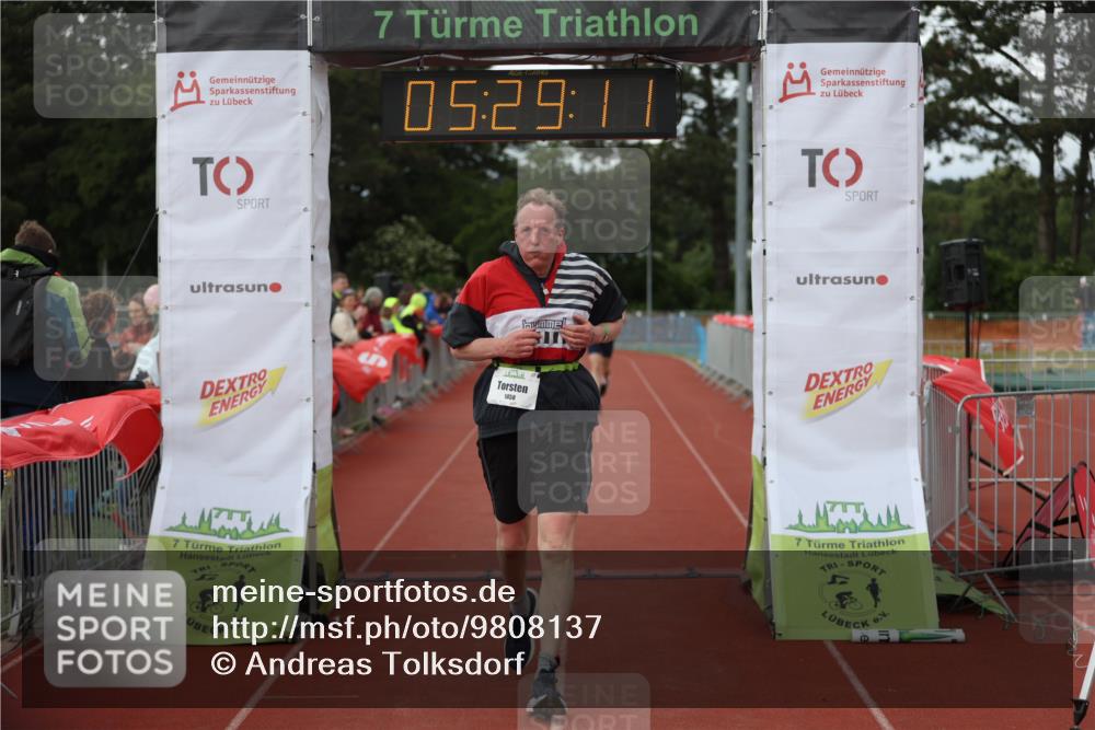 14.06.2026 - 7 Türme Triathlon Andreas Tolksdorf http://msf.ph/oto/9808137 14.06.2026 16:29:10 Ziel 645, 1155, 1281, 1458 meine-sportfotos.de