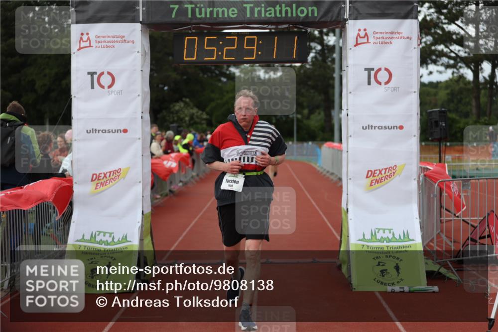 14.06.2026 - 7 Türme Triathlon Andreas Tolksdorf http://msf.ph/oto/9808138 14.06.2026 16:29:10 Ziel 645, 1155, 1281, 1458 meine-sportfotos.de