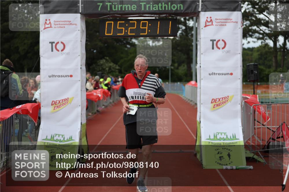 14.06.2026 - 7 Türme Triathlon Andreas Tolksdorf http://msf.ph/oto/9808140 14.06.2026 16:29:10 Ziel 645, 1155, 1281, 1458 meine-sportfotos.de