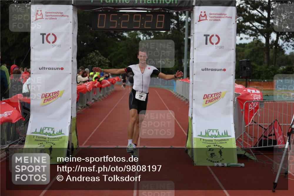 14.06.2026 - 7 Türme Triathlon Andreas Tolksdorf http://msf.ph/oto/9808197 14.06.2026 16:29:27 Ziel 1419 meine-sportfotos.de