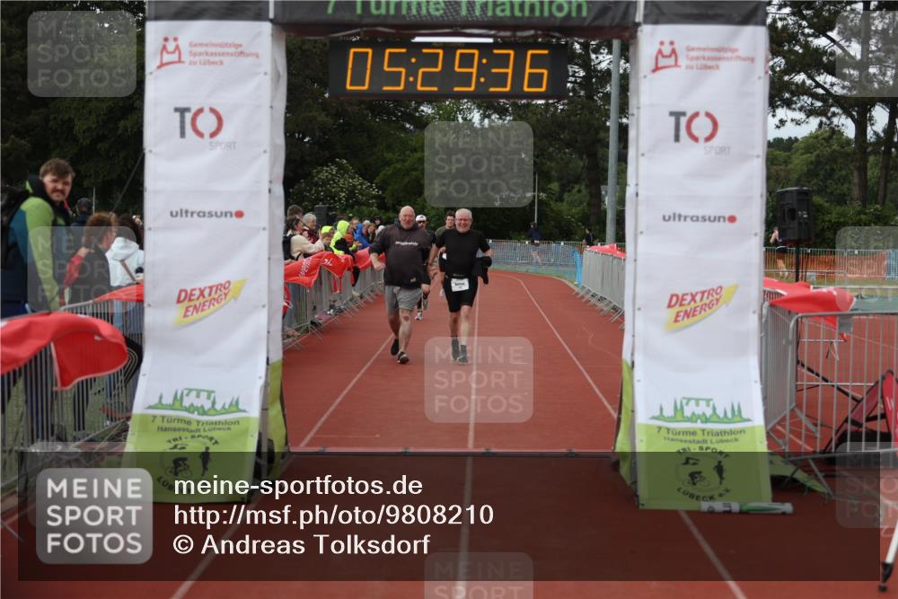 14.06.2026 - 7 Türme Triathlon Andreas Tolksdorf http://msf.ph/oto/9808210 14.06.2026 16:29:35 Ziel 714, 1195, 1419 meine-sportfotos.de