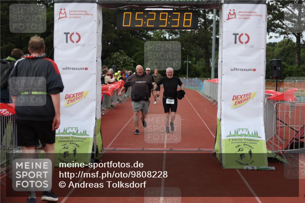 14.06.2026 - 7 Türme Triathlon Andreas Tolksdorf http://msf.ph/oto/9808228 14.06.2026 16:29:37 Ziel 714, 1195, 1233 meine-sportfotos.de