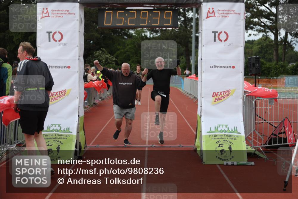 14.06.2026 - 7 Türme Triathlon Andreas Tolksdorf http://msf.ph/oto/9808236 14.06.2026 16:29:38 Ziel 714, 1195, 1233 meine-sportfotos.de