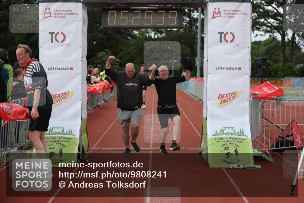 14.06.2026 - 7 Türme Triathlon Andreas Tolksdorf http://msf.ph/oto/9808241 14.06.2026 16:29:38 Ziel 714, 1195, 1233 meine-sportfotos.de