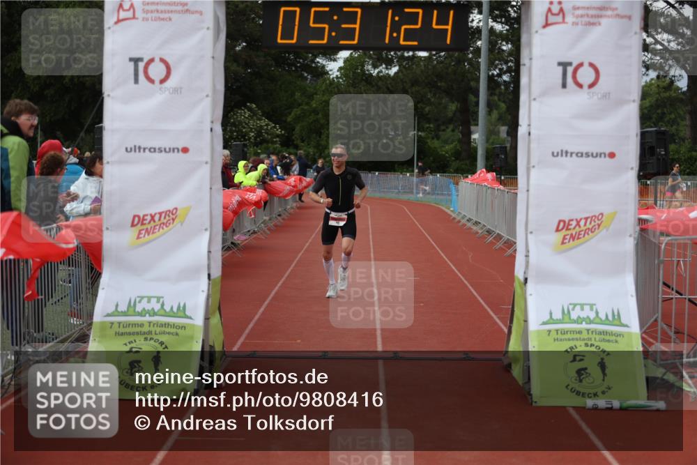 14.06.2026 - 7 Türme Triathlon Andreas Tolksdorf http://msf.ph/oto/9808416 14.06.2026 16:31:22 Ziel 856 meine-sportfotos.de