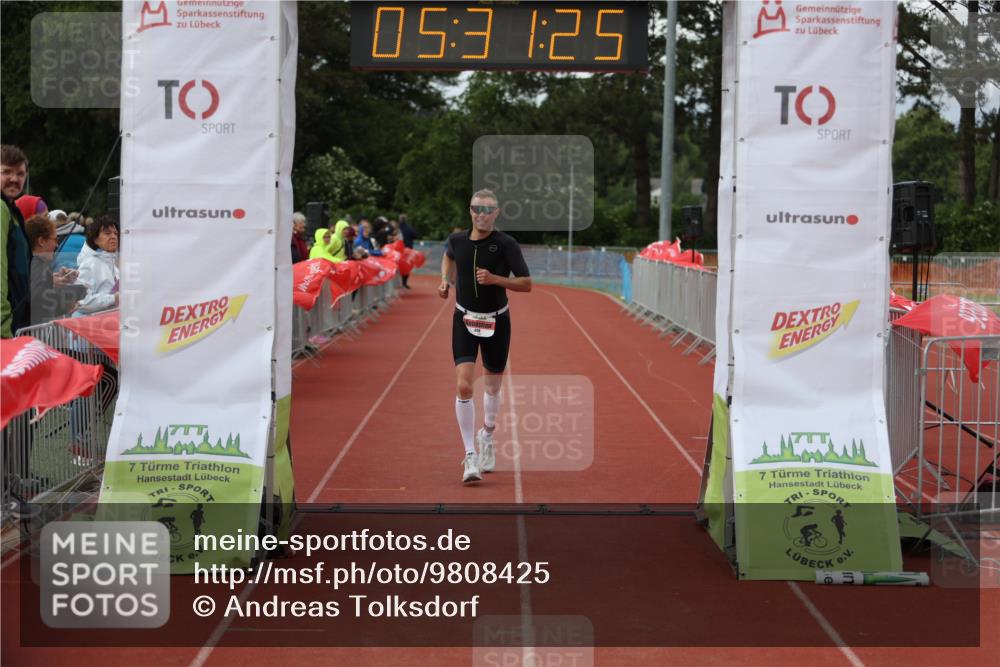 14.06.2026 - 7 Türme Triathlon Andreas Tolksdorf http://msf.ph/oto/9808425 14.06.2026 16:31:24 Ziel 856 meine-sportfotos.de