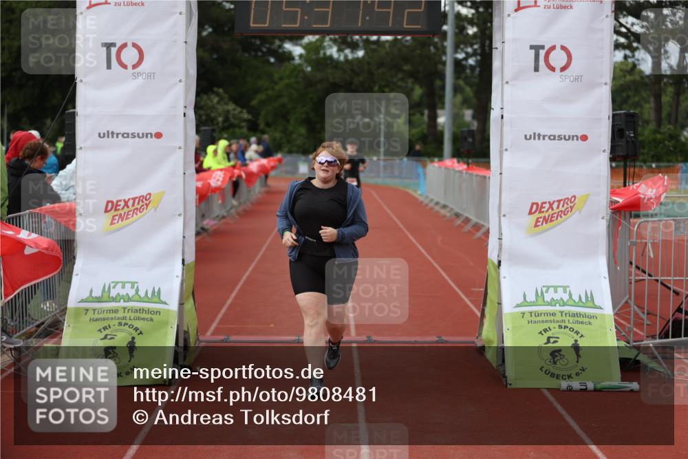 14.06.2026 - 7 Türme Triathlon Andreas Tolksdorf http://msf.ph/oto/9808481 14.06.2026 16:31:41 Ziel 604, 1539 meine-sportfotos.de
