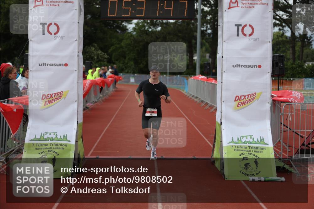 14.06.2026 - 7 Türme Triathlon Andreas Tolksdorf http://msf.ph/oto/9808502 14.06.2026 16:31:46 Ziel 604, 1539 meine-sportfotos.de