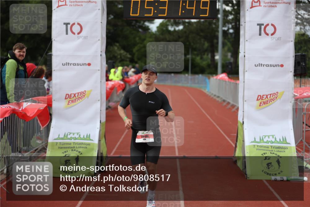14.06.2026 - 7 Türme Triathlon Andreas Tolksdorf http://msf.ph/oto/9808517 14.06.2026 16:31:48 Ziel 604, 1539 meine-sportfotos.de