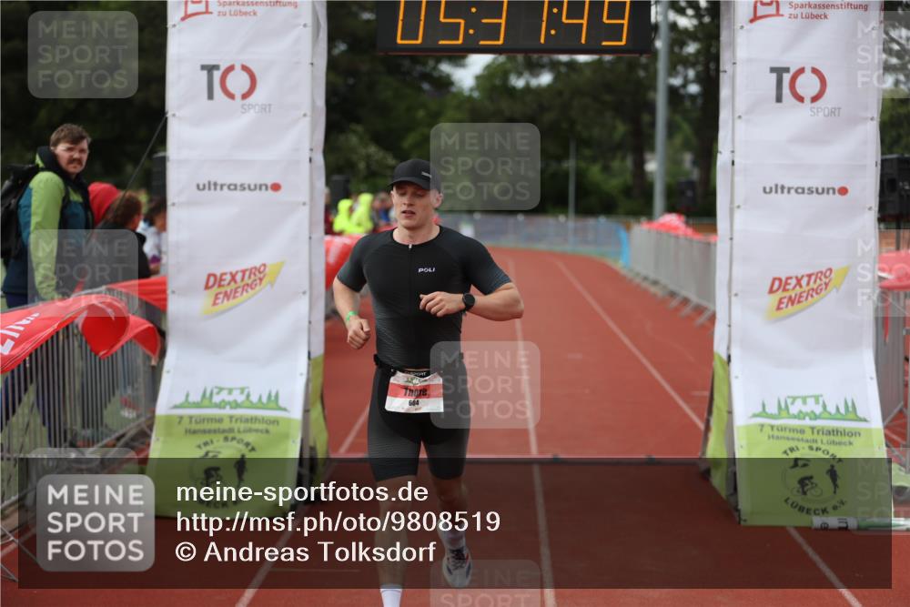 14.06.2026 - 7 Türme Triathlon Andreas Tolksdorf http://msf.ph/oto/9808519 14.06.2026 16:31:48 Ziel 604, 1539 meine-sportfotos.de