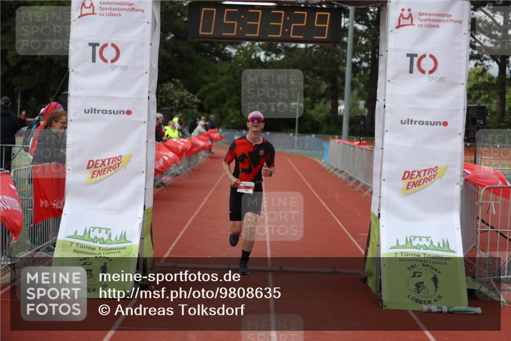 14.06.2026 - 7 Türme Triathlon Andreas Tolksdorf http://msf.ph/oto/9808635 14.06.2026 16:33:28 Ziel 608 meine-sportfotos.de