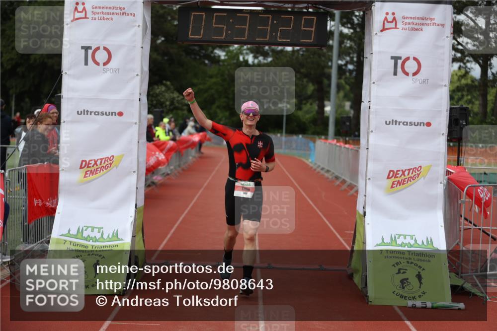 14.06.2026 - 7 Türme Triathlon Andreas Tolksdorf http://msf.ph/oto/9808643 14.06.2026 16:33:28 Ziel 608 meine-sportfotos.de