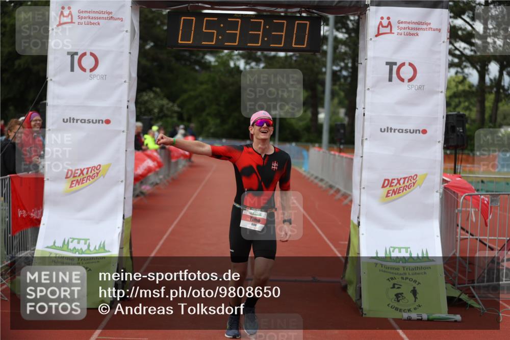 14.06.2026 - 7 Türme Triathlon Andreas Tolksdorf http://msf.ph/oto/9808650 14.06.2026 16:33:29 Ziel 608 meine-sportfotos.de