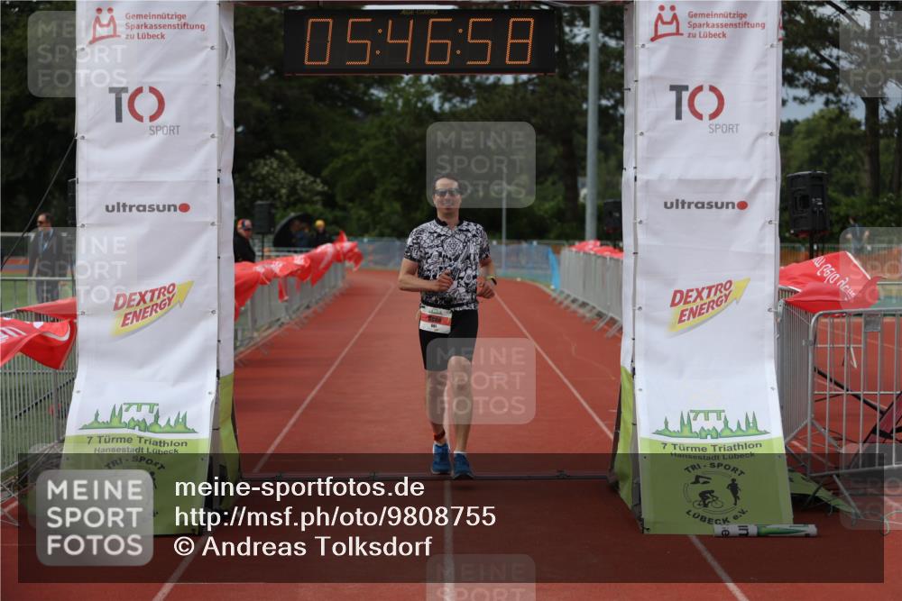 14.06.2026 - 7 Türme Triathlon Andreas Tolksdorf http://msf.ph/oto/9808755 14.06.2026 16:46:57 Ziel 681 meine-sportfotos.de