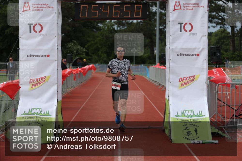 14.06.2026 - 7 Türme Triathlon Andreas Tolksdorf http://msf.ph/oto/9808757 14.06.2026 16:46:57 Ziel 681 meine-sportfotos.de