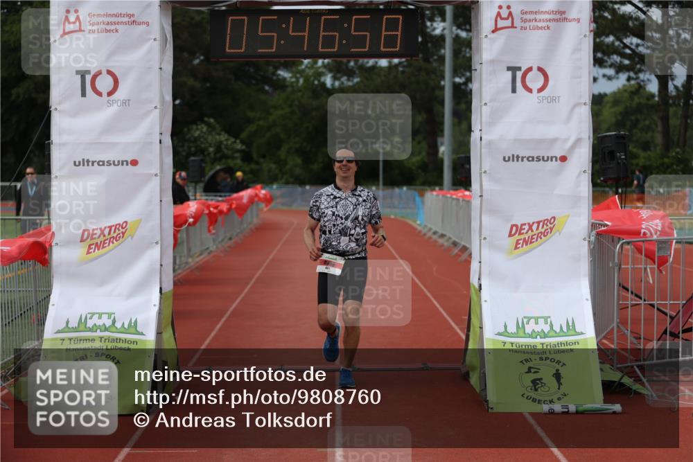 14.06.2026 - 7 Türme Triathlon Andreas Tolksdorf http://msf.ph/oto/9808760 14.06.2026 16:46:57 Ziel 681 meine-sportfotos.de