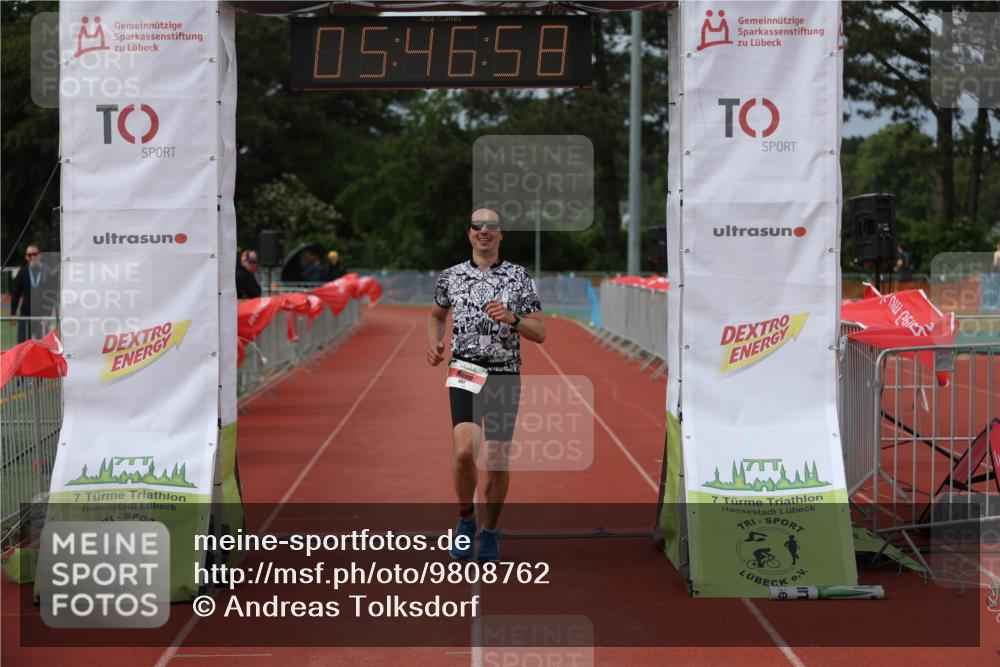 14.06.2026 - 7 Türme Triathlon Andreas Tolksdorf http://msf.ph/oto/9808762 14.06.2026 16:46:57 Ziel 681 meine-sportfotos.de