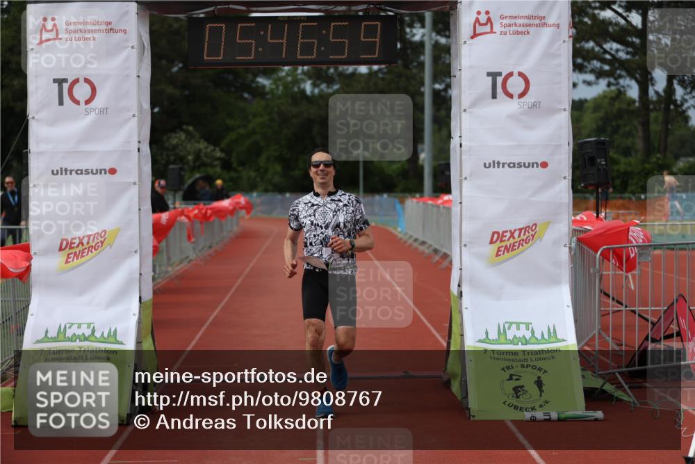 14.06.2026 - 7 Türme Triathlon Andreas Tolksdorf http://msf.ph/oto/9808767 14.06.2026 16:46:57 Ziel 681 meine-sportfotos.de