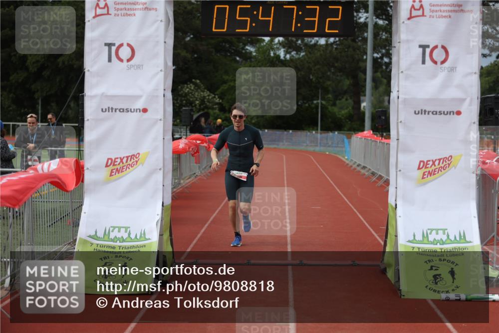 14.06.2026 - 7 Türme Triathlon Andreas Tolksdorf http://msf.ph/oto/9808818 14.06.2026 16:47:30 Ziel 610, 826, 1256 meine-sportfotos.de