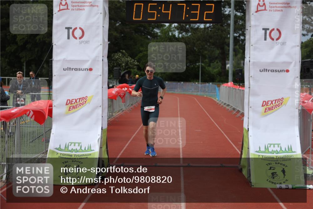 14.06.2026 - 7 Türme Triathlon Andreas Tolksdorf http://msf.ph/oto/9808820 14.06.2026 16:47:30 Ziel 610, 826, 1256 meine-sportfotos.de