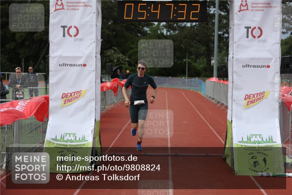 14.06.2026 - 7 Türme Triathlon Andreas Tolksdorf http://msf.ph/oto/9808824 14.06.2026 16:47:31 Ziel 610, 826, 1256 meine-sportfotos.de