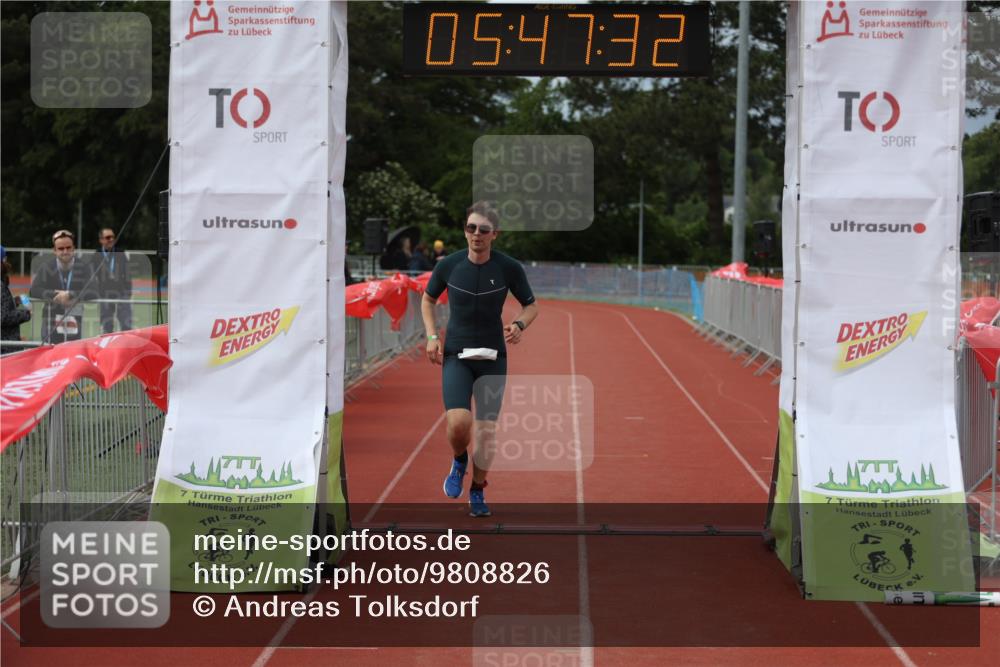 14.06.2026 - 7 Türme Triathlon Andreas Tolksdorf http://msf.ph/oto/9808826 14.06.2026 16:47:31 Ziel 610, 826, 1256 meine-sportfotos.de