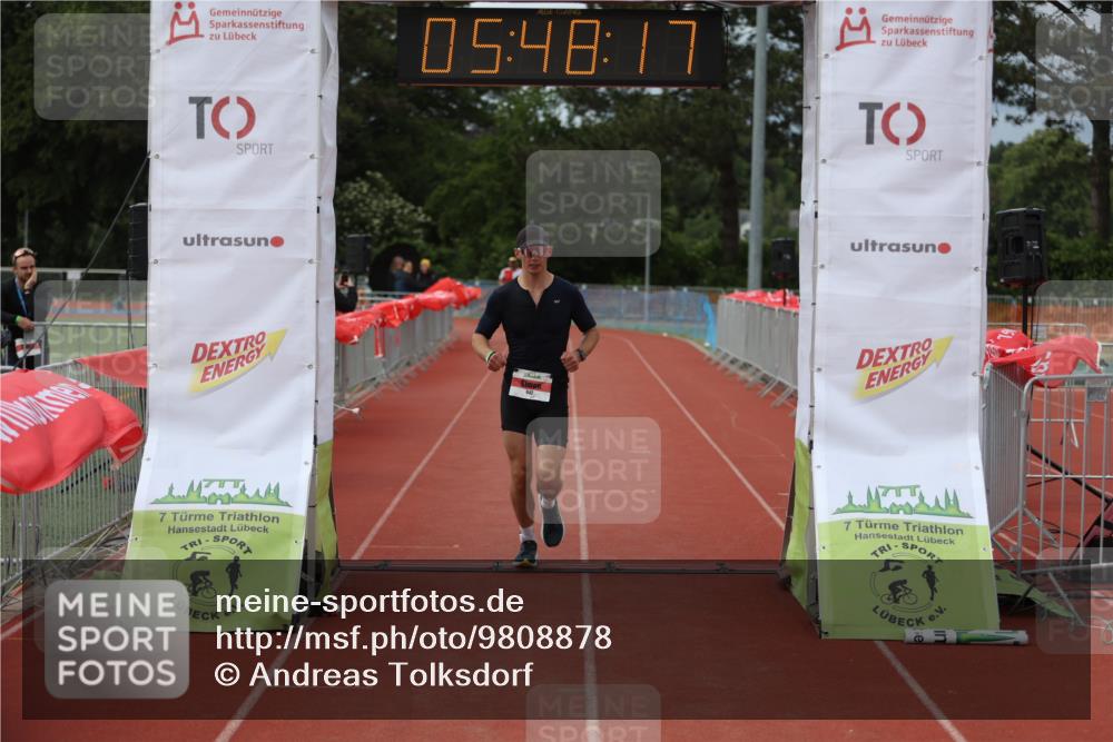 14.06.2026 - 7 Türme Triathlon Andreas Tolksdorf http://msf.ph/oto/9808878 14.06.2026 16:48:16 Ziel 642 meine-sportfotos.de