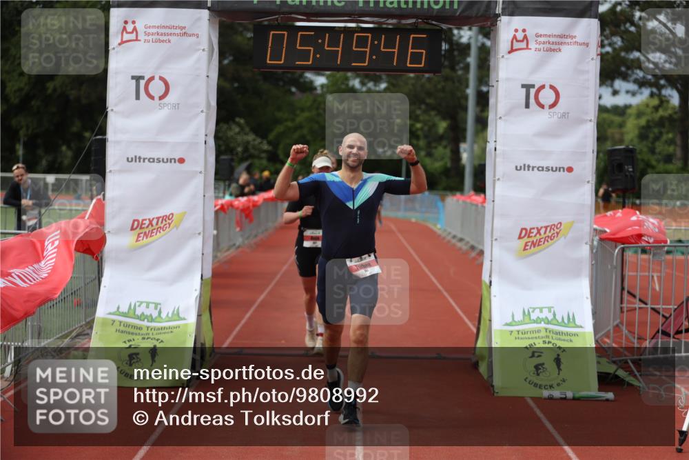 14.06.2026 - 7 Türme Triathlon Andreas Tolksdorf http://msf.ph/oto/9808992 14.06.2026 16:49:45 Ziel 767, 829, 861, 891 meine-sportfotos.de