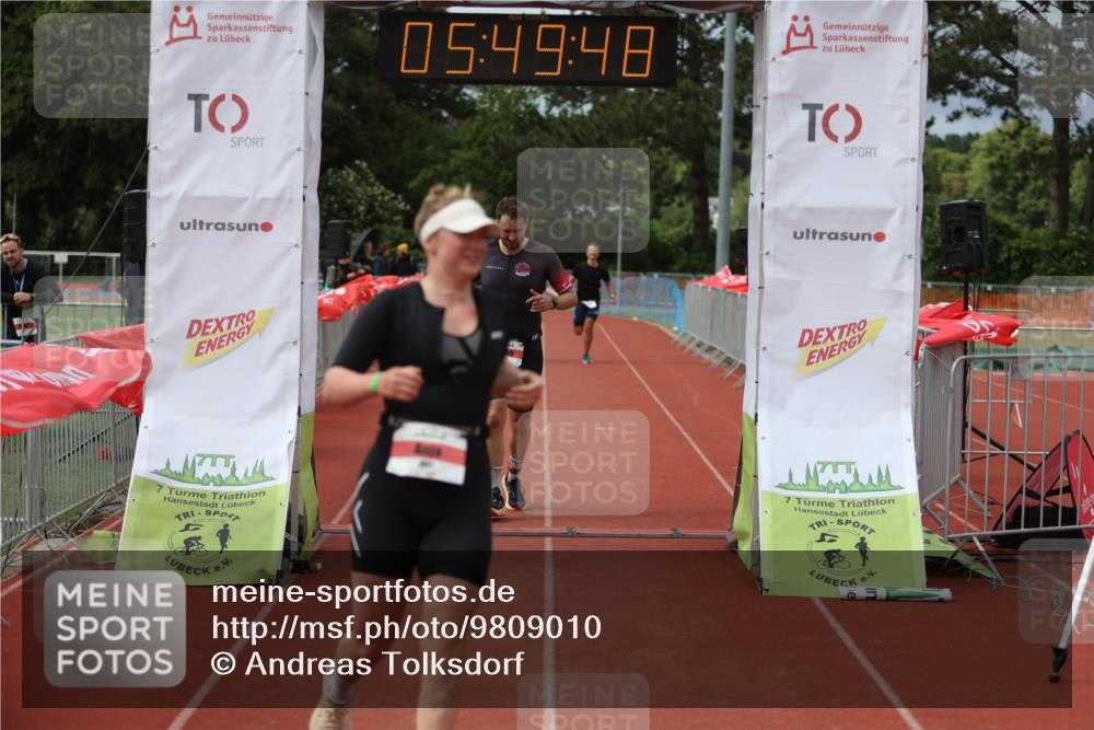 14.06.2026 - 7 Türme Triathlon Andreas Tolksdorf http://msf.ph/oto/9809010 14.06.2026 16:49:47 Ziel 767, 829, 861, 891 meine-sportfotos.de