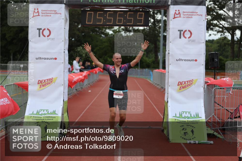 14.06.2026 - 7 Türme Triathlon Andreas Tolksdorf http://msf.ph/oto/9809020 14.06.2026 16:56:58 Ziel 742 meine-sportfotos.de