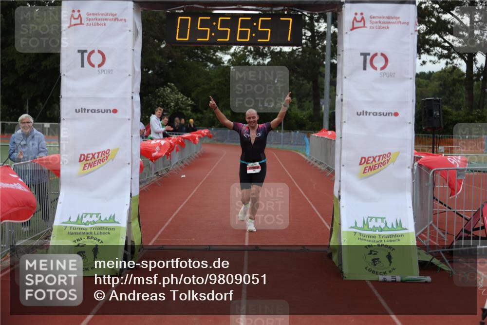 14.06.2026 - 7 Türme Triathlon Andreas Tolksdorf http://msf.ph/oto/9809051 14.06.2026 16:56:56 Ziel 742 meine-sportfotos.de