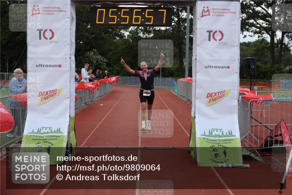 14.06.2026 - 7 Türme Triathlon Andreas Tolksdorf http://msf.ph/oto/9809064 14.06.2026 16:56:56 Ziel 742 meine-sportfotos.de
