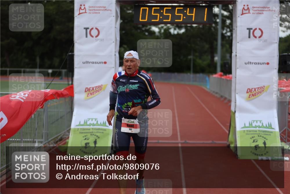 14.06.2026 - 7 Türme Triathlon Andreas Tolksdorf http://msf.ph/oto/9809076 14.06.2026 16:55:39 Ziel 763, 858 meine-sportfotos.de
