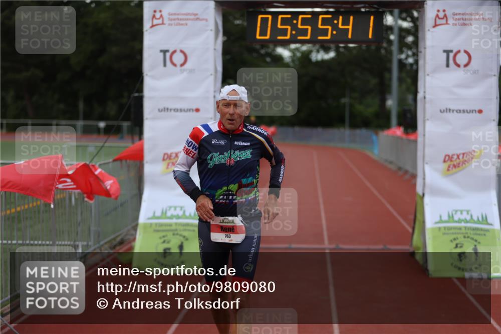 14.06.2026 - 7 Türme Triathlon Andreas Tolksdorf http://msf.ph/oto/9809080 14.06.2026 16:55:40 Ziel 763, 858 meine-sportfotos.de