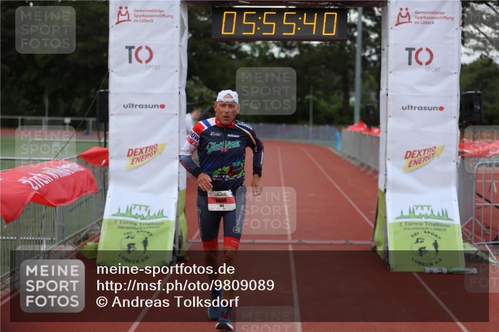 14.06.2026 - 7 Türme Triathlon Andreas Tolksdorf http://msf.ph/oto/9809089 14.06.2026 16:55:39 Ziel 763, 858 meine-sportfotos.de