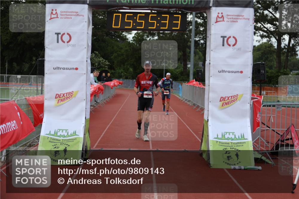 14.06.2026 - 7 Türme Triathlon Andreas Tolksdorf http://msf.ph/oto/9809143 14.06.2026 16:55:32 Ziel 763, 858 meine-sportfotos.de
